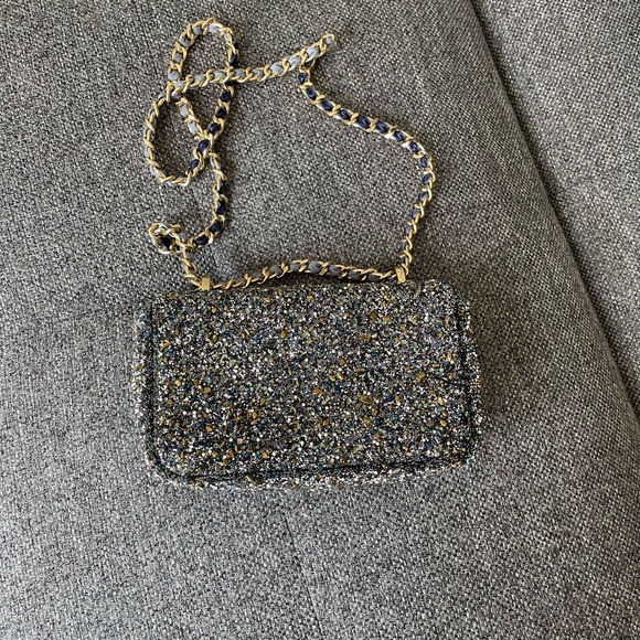 Elegant Tweed Chain Bag - Picture 6 of 9